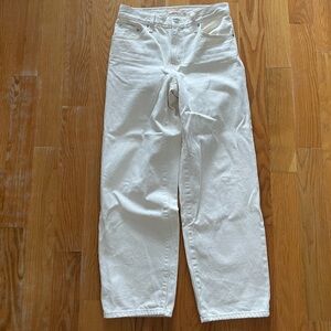 Levi’s premium Dwnim white Dad Utility Baggy Jeans size 25